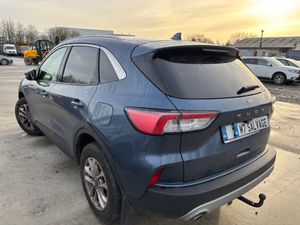 21 Kuga Titanium Diesel 70km Starting - Image 4