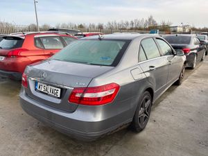 13 E200d 2.1 Diesel Auto 260km Starting - Image 3