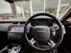 LAND ROVER DISCOVERY MY19 3.0 SDV6 SE COM COMMERCI - Image 4