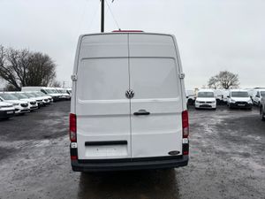 Volkswagen Crafter - Image 4
