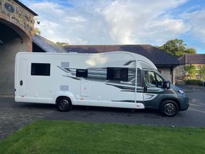 Swift Escape 674 - Automatic - Image 2