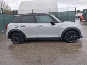 €500 OFF!!!  2015 Mini Cooper SD 2.0 Diesel - Image 4