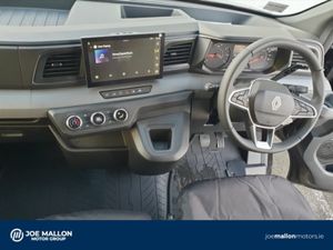 Renault Master LM40 170 EDC Advance Ex Vat price - - Image 4