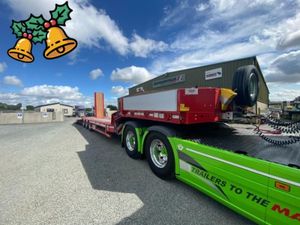 9ft WIDE 3 AXLE LOW LOADER - Image 3