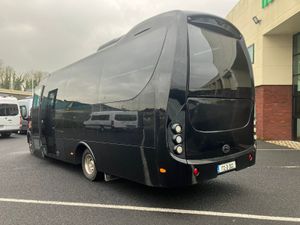 Iveco UNVI 2017 - Image 4