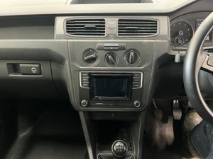 2019 Volkswagen Caddy Panel Van - Image 2