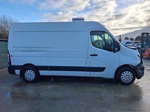 €500 OFF!!!! 2019 Nissan Nv400 2.3 Diesel - Image 4