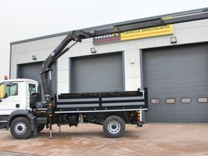 MAN TGM 18-250 TIPPER WITH REMOTE HMF1420K CRANE - Image 4