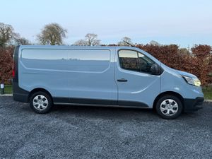 2022 Renault Trafic 2.0 130 Business *As New * - Image 2