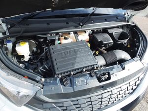 2021 Iveco Daily Luton Box Van - Image 4