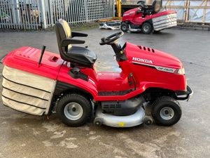 2023 Honda HF2625 Lawnmower - Image 4