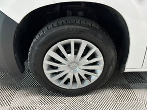 Citroen Berlingo LX 1.5 BLUEHD S&S 650 - Image 4