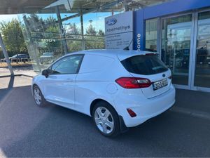 Ford Fiesta 1.5 TD 85PS M6 2DR - Image 3