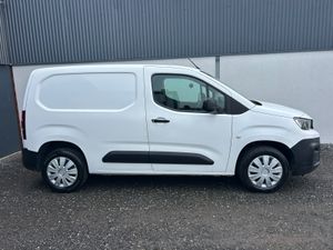 2021 Peugeot Partner Professional plus  77k miles - Image 3