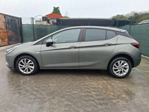 2019 Opel Astra  1.6 Diesel - Image 3