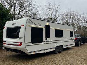 Fendt Palace 650 6 Berth Caravan RARE - Image 2