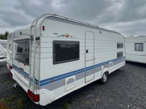 Hobby 6 Berth Fixed Bunkbeds Caravan - Image 3