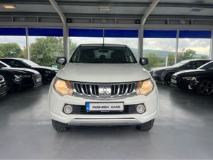 Mitsubishi L200 TITANIUM DCB DI-D 4X4 - Image 2