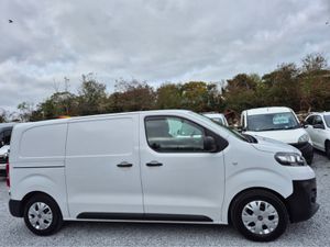 Fiat Scudo 1.5 120HP L2 TECNICO plus €19950 inc va - Image 2