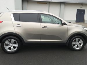 KIA SPORTAGE EXS 4X2 COMMERCIAL - Image 4