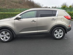 KIA SPORTAGE EXS 4X2 COMMERCIAL - Image 3