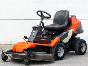 Used 2018 Husqvarna R418 Rider Lawnmower - Image 2