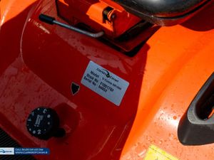 Used 2022 Kubota GR1600-II Lawnmower - Image 2