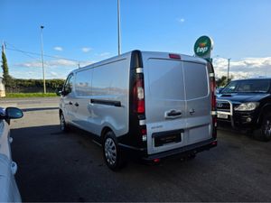 Nissan NV300 LWB 120 SV 4DR - Image 2