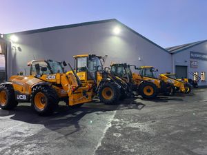 Jcb load all,TM loaders,artic wheel loaders s - Image 2