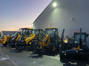 Jcb load all,TM loaders,artic wheel loaders s - Image 3