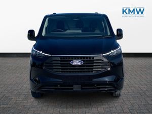 Ford Transit Custom 2.5 SWB Limited Automatic 232 - Image 4