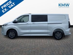 Ford Transit Custom 2.5 Crewcab Limited PHEV 225BH - Image 3