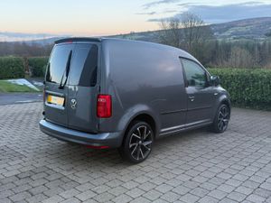 2019 Volkswagen Caddy 2.0 tdi 102bhp Trendline - Image 4