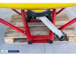 New Cosmo V800 Fertiliser Spreader - Image 3