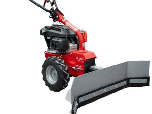 New Honda 6hp Petrol Yard Scraper - Image 2