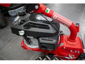 New Honda 6hp Petrol Yard Scraper - Image 3