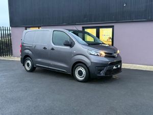 Toyota Proace LOW MILES - ACTIVE MODEL - Image 2