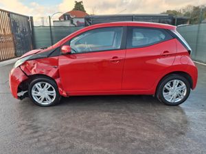 2018 Toyota Aygo  1.0 Petrol - Image 4