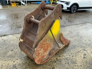 24" RHINOX DIGGING BUCKET.....80mm PINS....351.. - Image 4