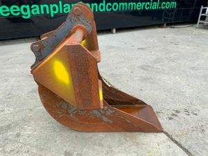 S45 TILT ROTATOR ROAD CROSSING BUCKET.....183 - Image 4