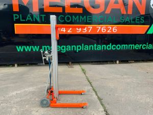 SUMNER 2210 MATERIAL LIFT / HOIST.......918t.... - Image 2