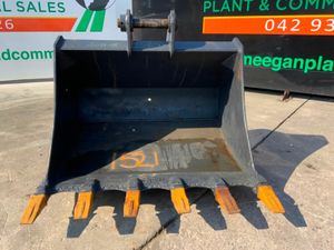 72"  DIGGING BUCKET.........90mm PINS..1521. - Image 3