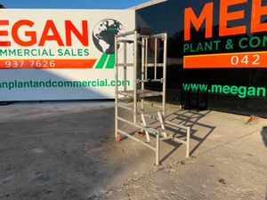 FOLDING PODIUM / ACCESS PLATFORM.........1216t. - Image 3