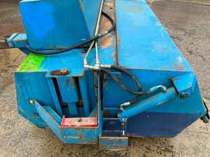 2016 CONQUIP ROAD SWEEPER COLLECTOR....4156. - Image 4