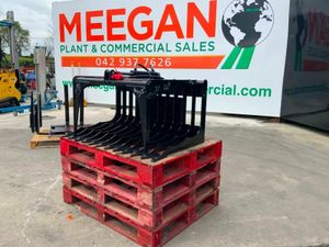 MINI SKID STEER GRAB BUCKET / GRAPPLE......300w. - Image 3