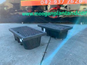 UNUSED SPILL CONTAINMENT TRAYS........2281. - Image 3