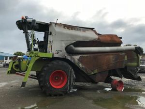 *** CLAAS TUCANO COMBINE  *** - Image 3