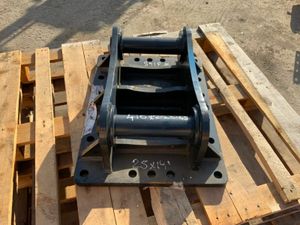 HAMMER / BREAKER CRADLE....65mm PINS...3145.. - Image 3