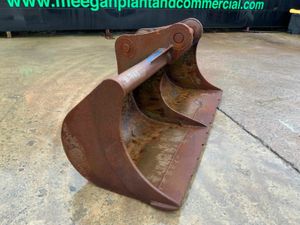 84" STRICKLAND GRADING BUCKET...80mm PINS. 963 - Image 2