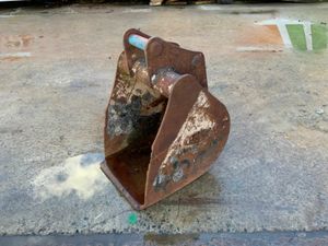 18" BMC DIGGING BUCKET.....45mm PINS......1159 - Image 4